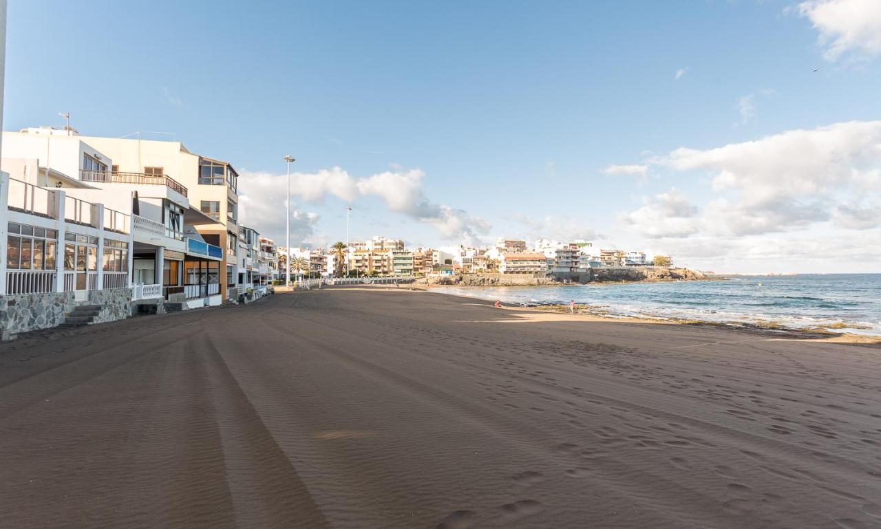 Front Line Beach With Fantastic Terrace. Тельде Екстер'єр фото