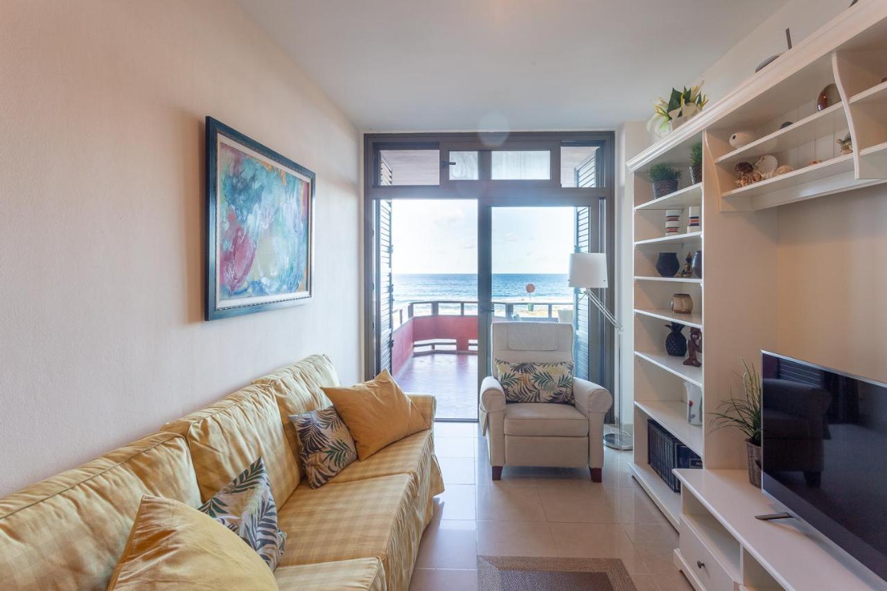 Front Line Beach With Fantastic Terrace. Тельде Екстер'єр фото